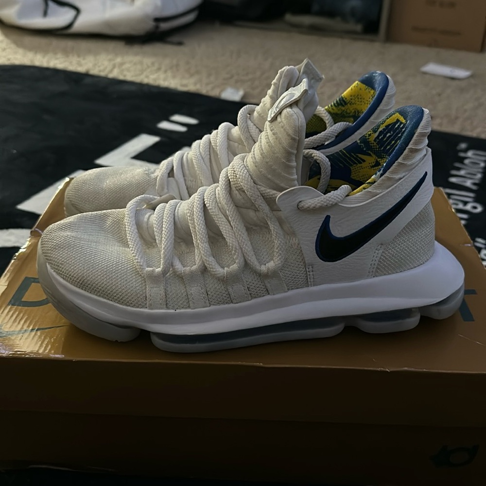 Kd 10 golden state